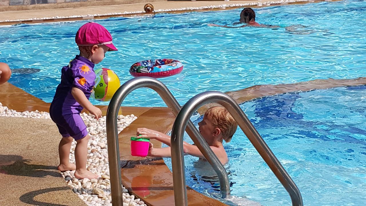 Oasis Garden & Pool Villa At Vip Resort Ban Phe Dış mekan fotoğraf